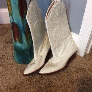 CIRCLES BRAND LEATHER COWBOY COWGIRL BOOTS 10